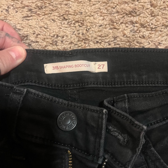 Levi's Women's Black Flare Jeans - Picture 3 of 6